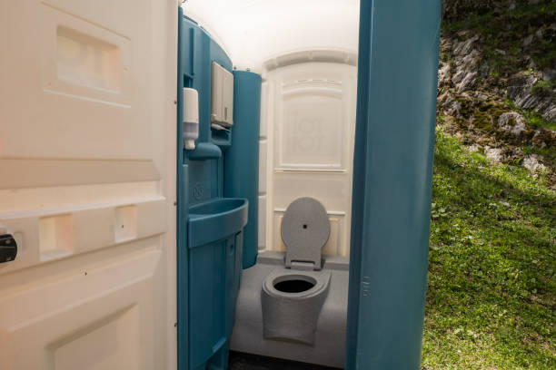 Portable Toilet Options We Offer in Hampton Beach, NH